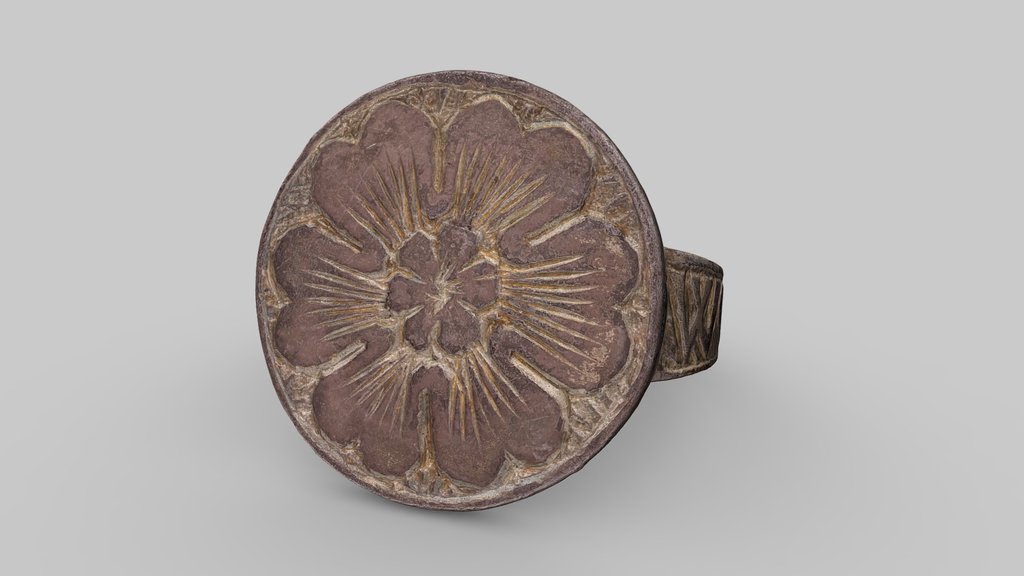 Gold-plated silver ring with ring plate