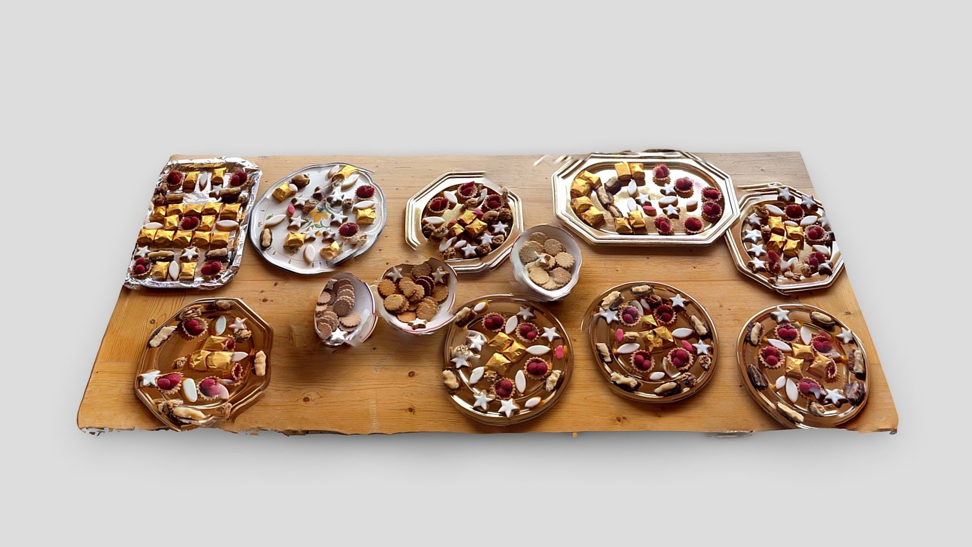 Day 359: Christmas table