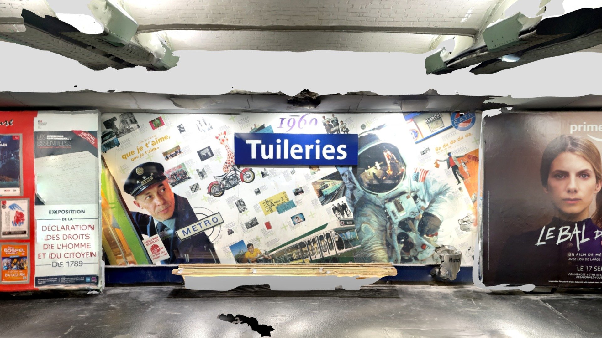 Day 268: Tuileries subway stop