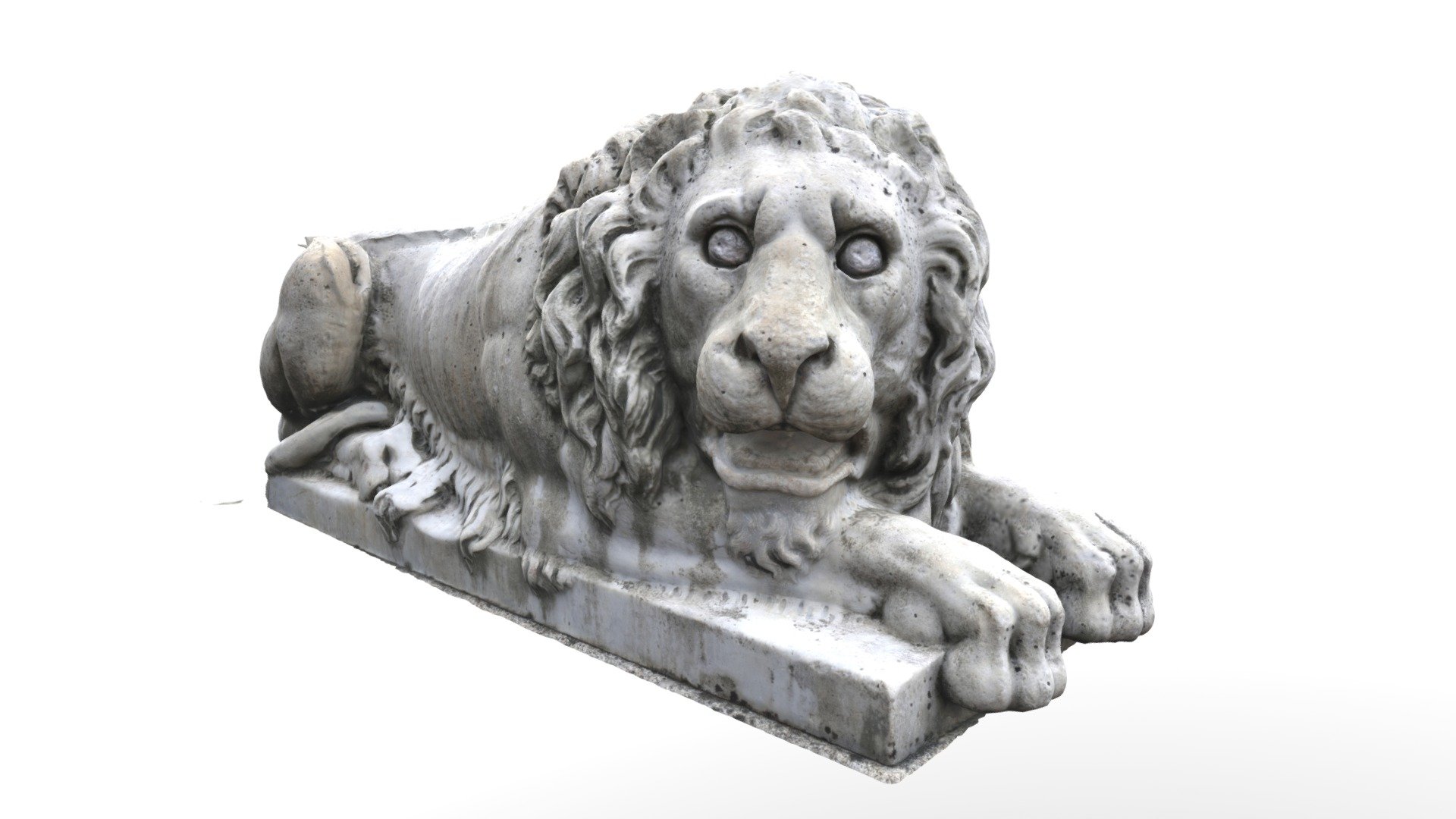 Büsing Palait Lion Sculpture