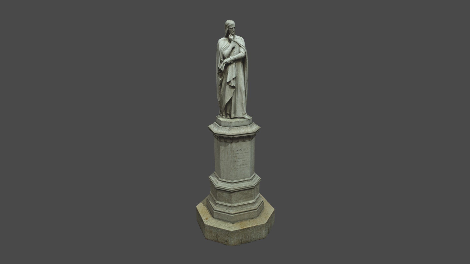 Dante's statue in Verona
