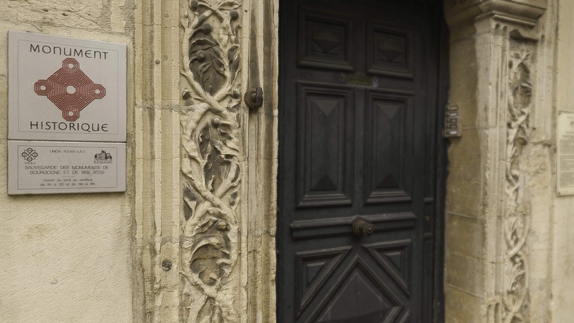 Entrance - Maillard's house, Dijon, France