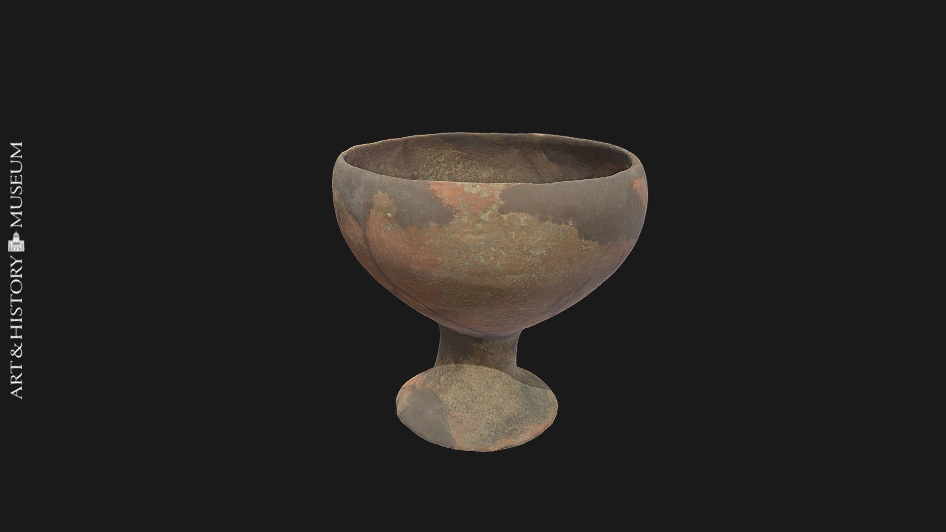 Bowl on foot - PG.2000.101