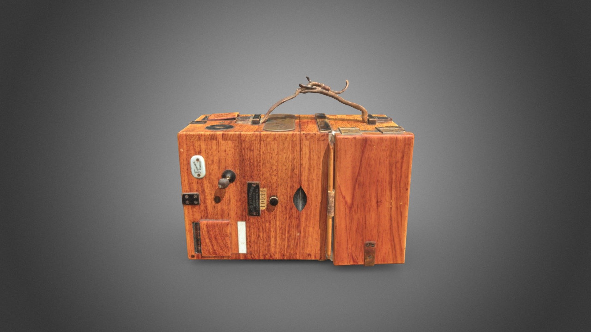Kastenkamera von Steinheil, München — Sketchfab embed 3D viewer