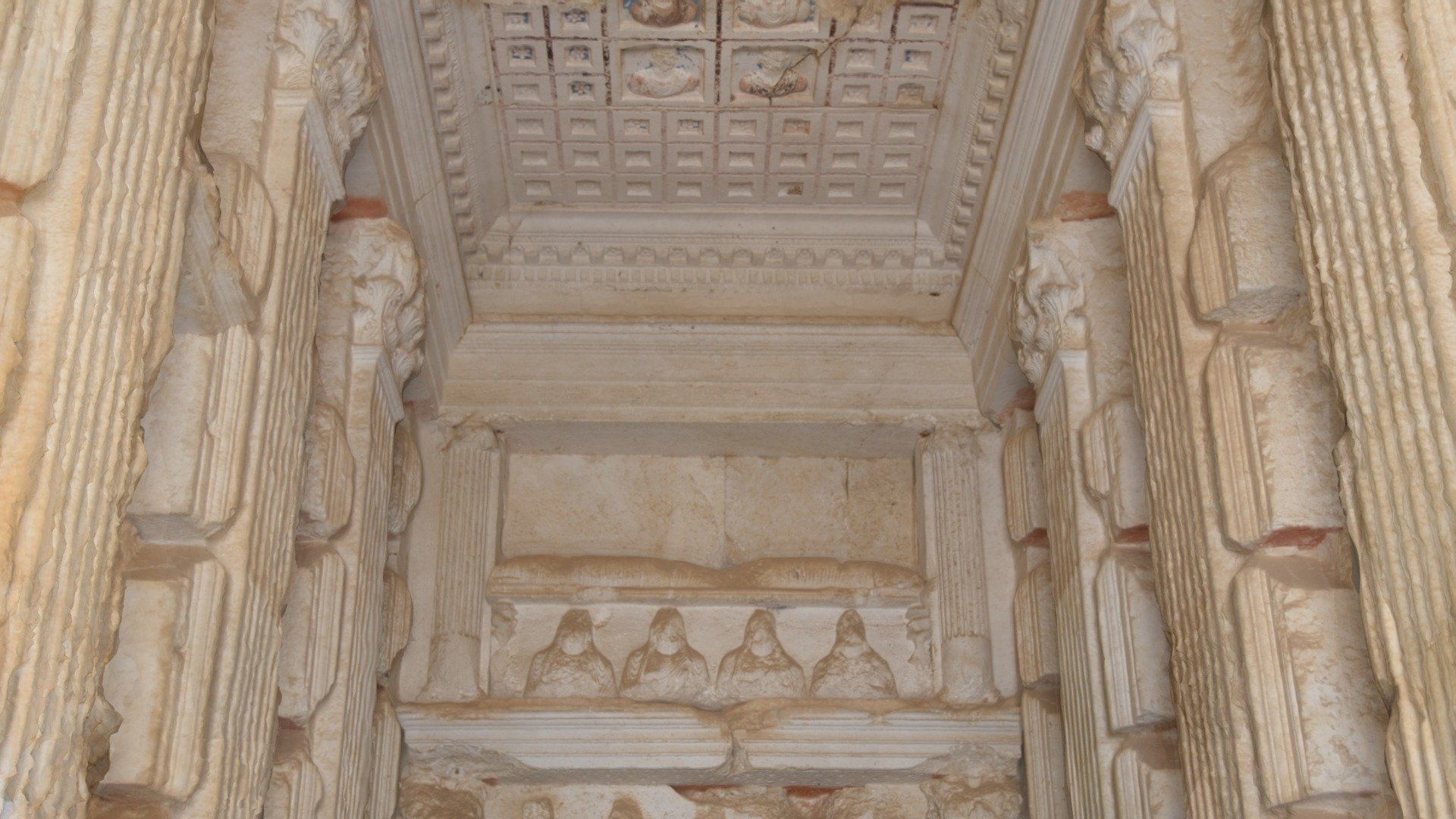 Tomb of Elahbel - Interior