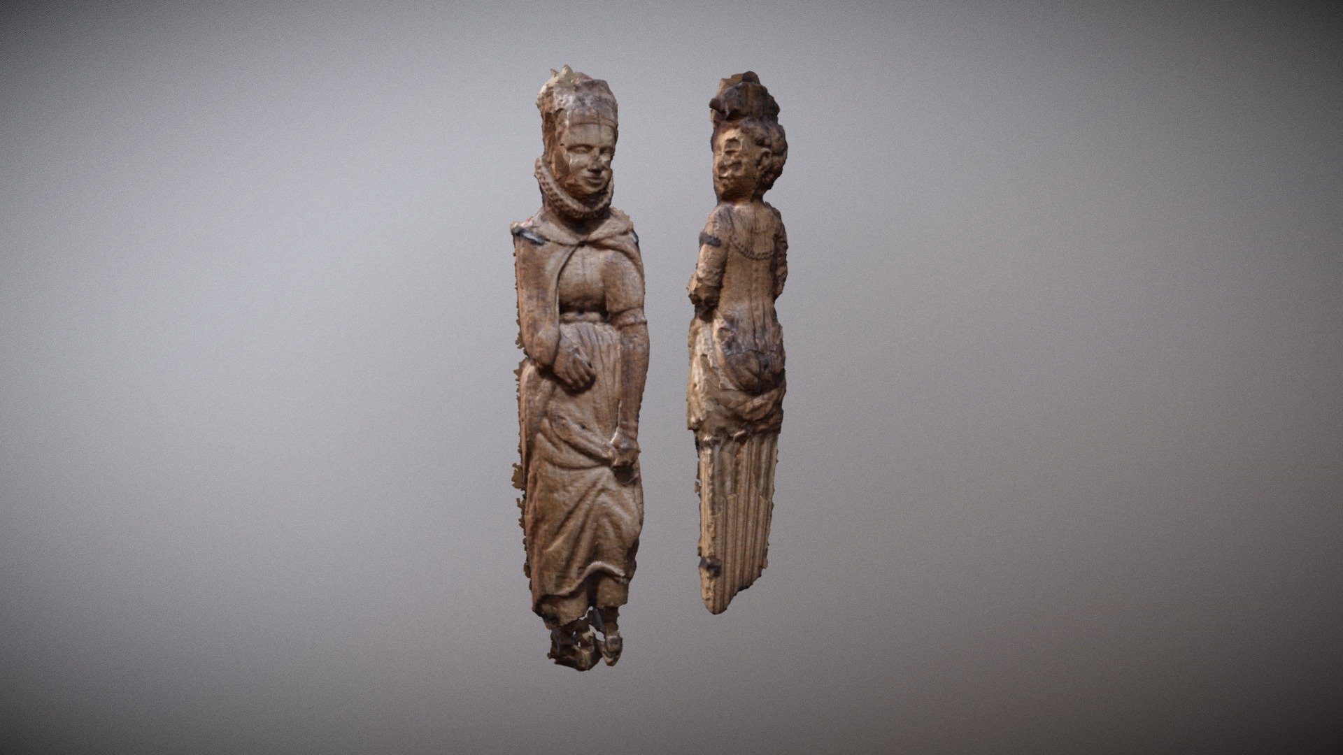2 Decorative Wooden Figures
