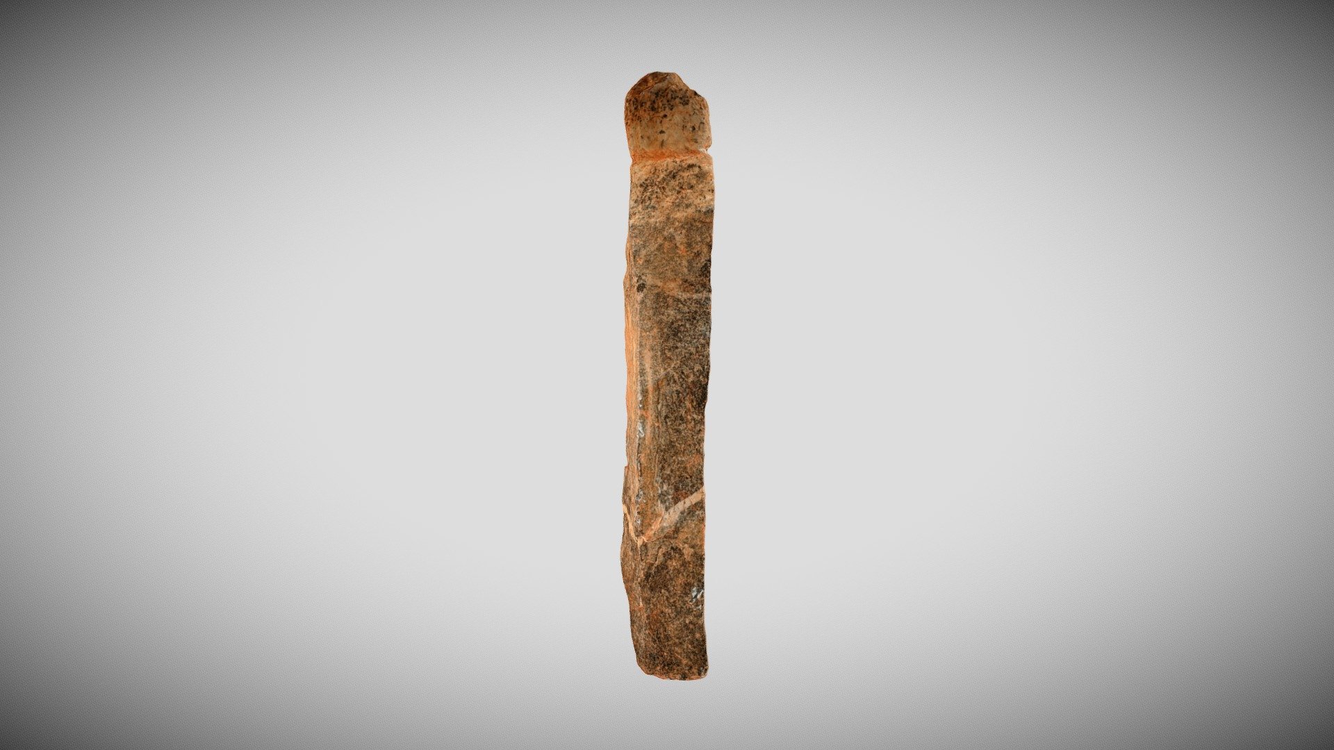 Dalle gravée au motif anthropomorphe