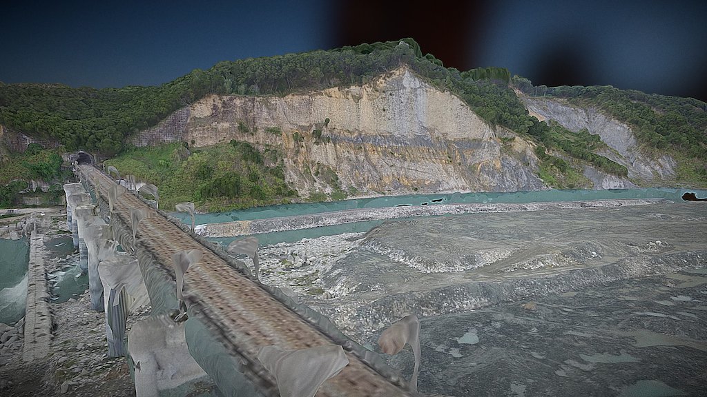An Outcrop near Dajia River