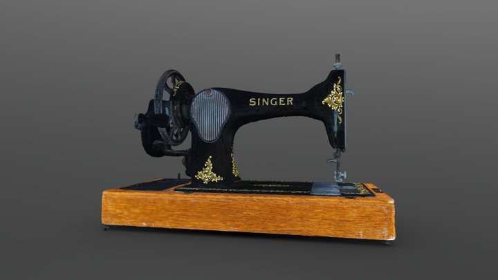 100-hundread year old sewing machine 3D Model