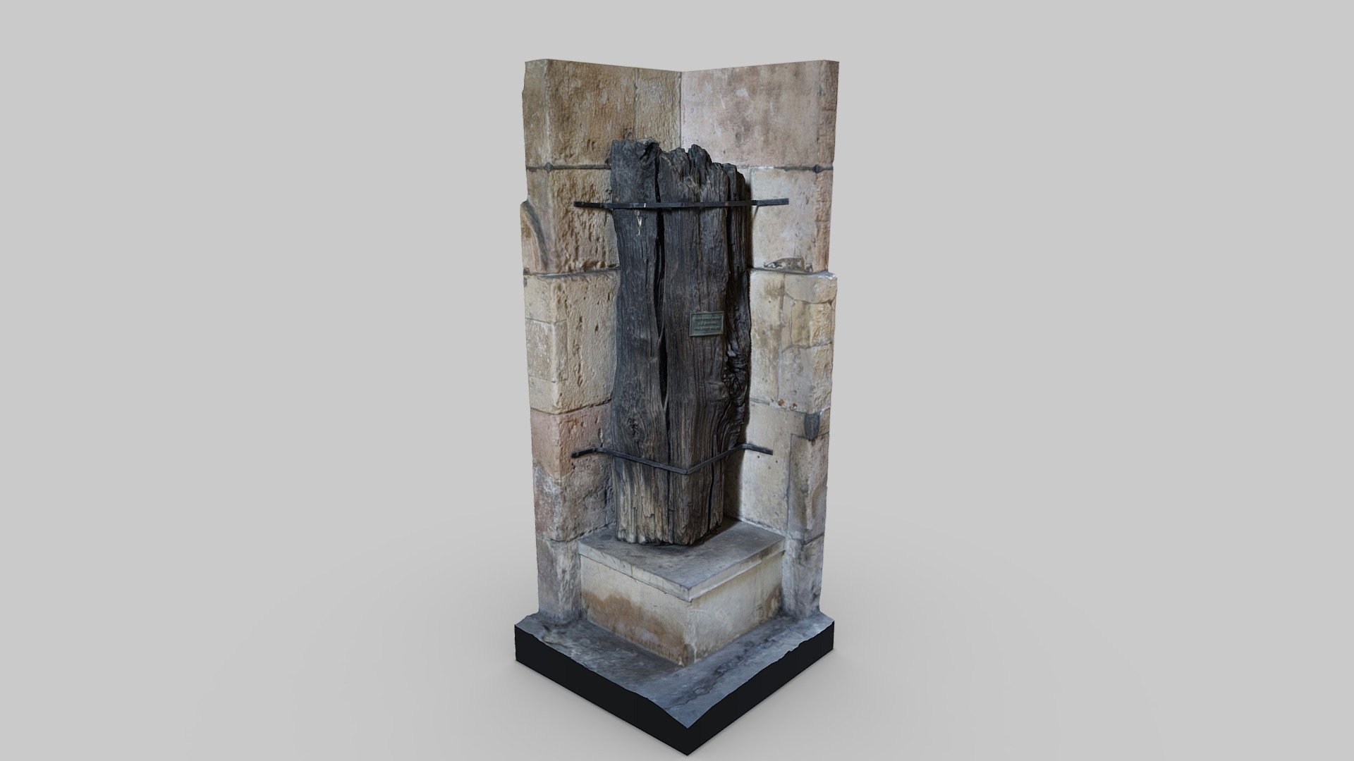 Roman Timber at St Magnus The Martyr